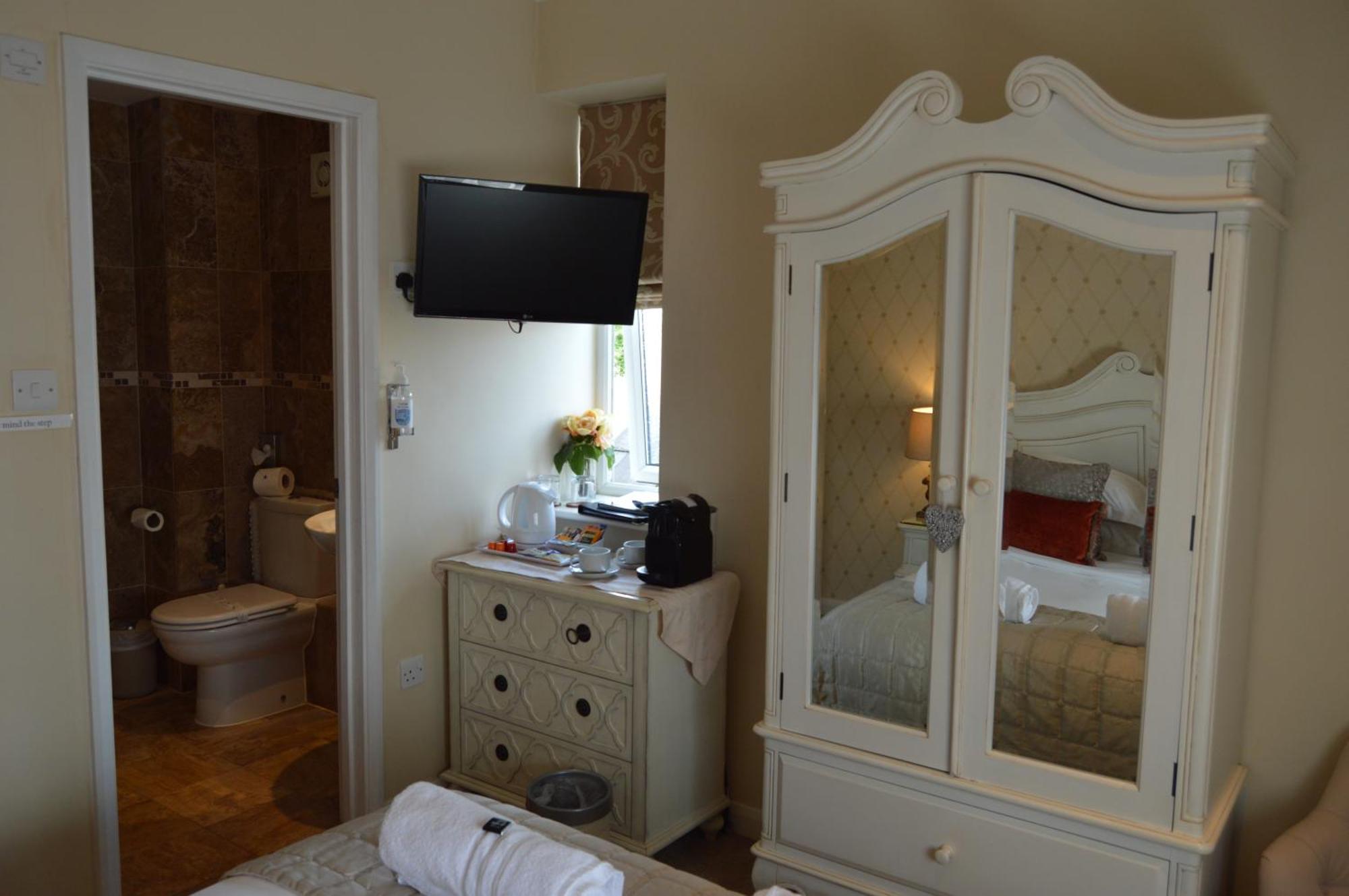 Le Bouchon Brasserie&Hotel Maldon Esterno foto