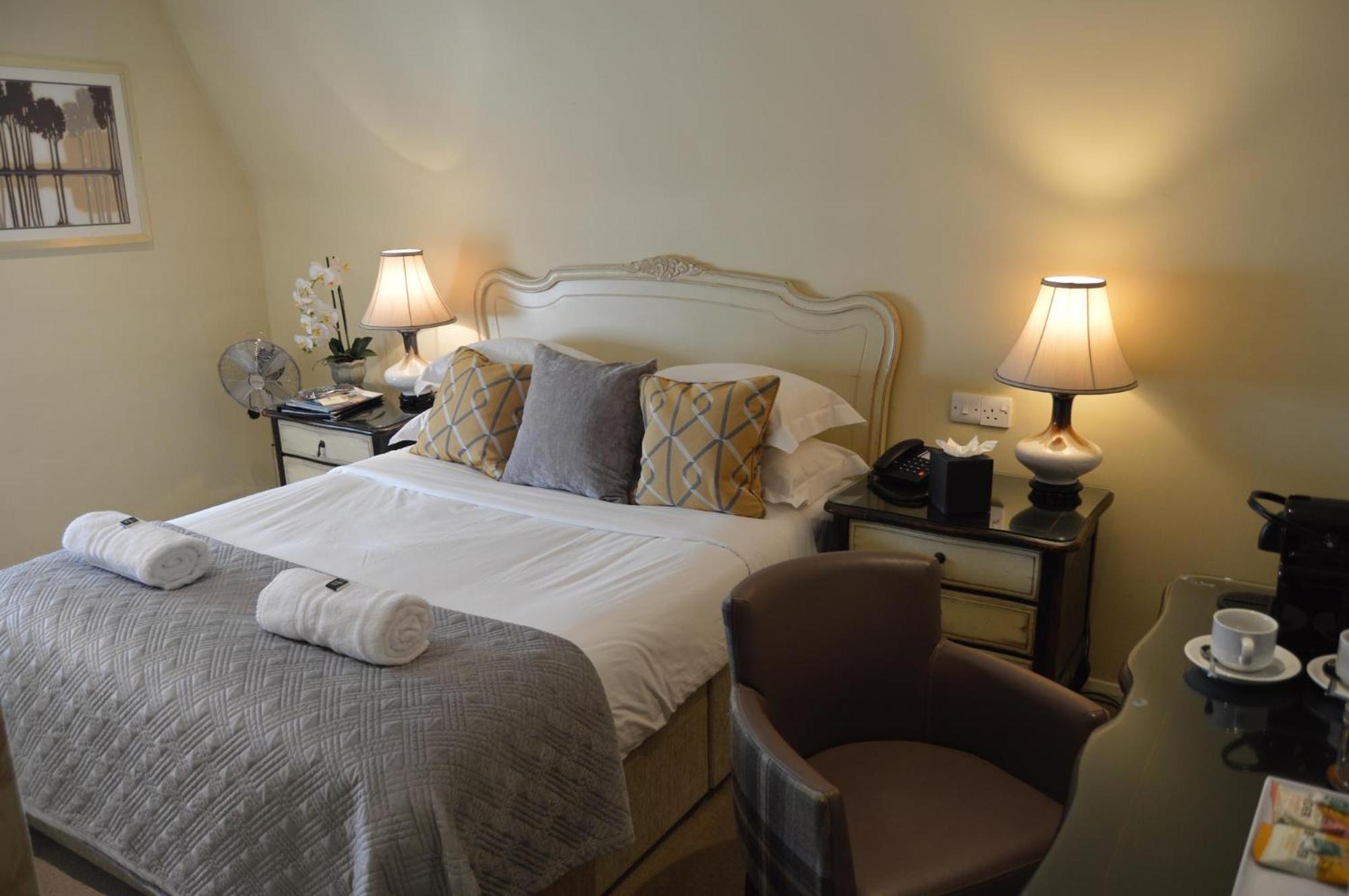 Le Bouchon Brasserie&Hotel Maldon Esterno foto