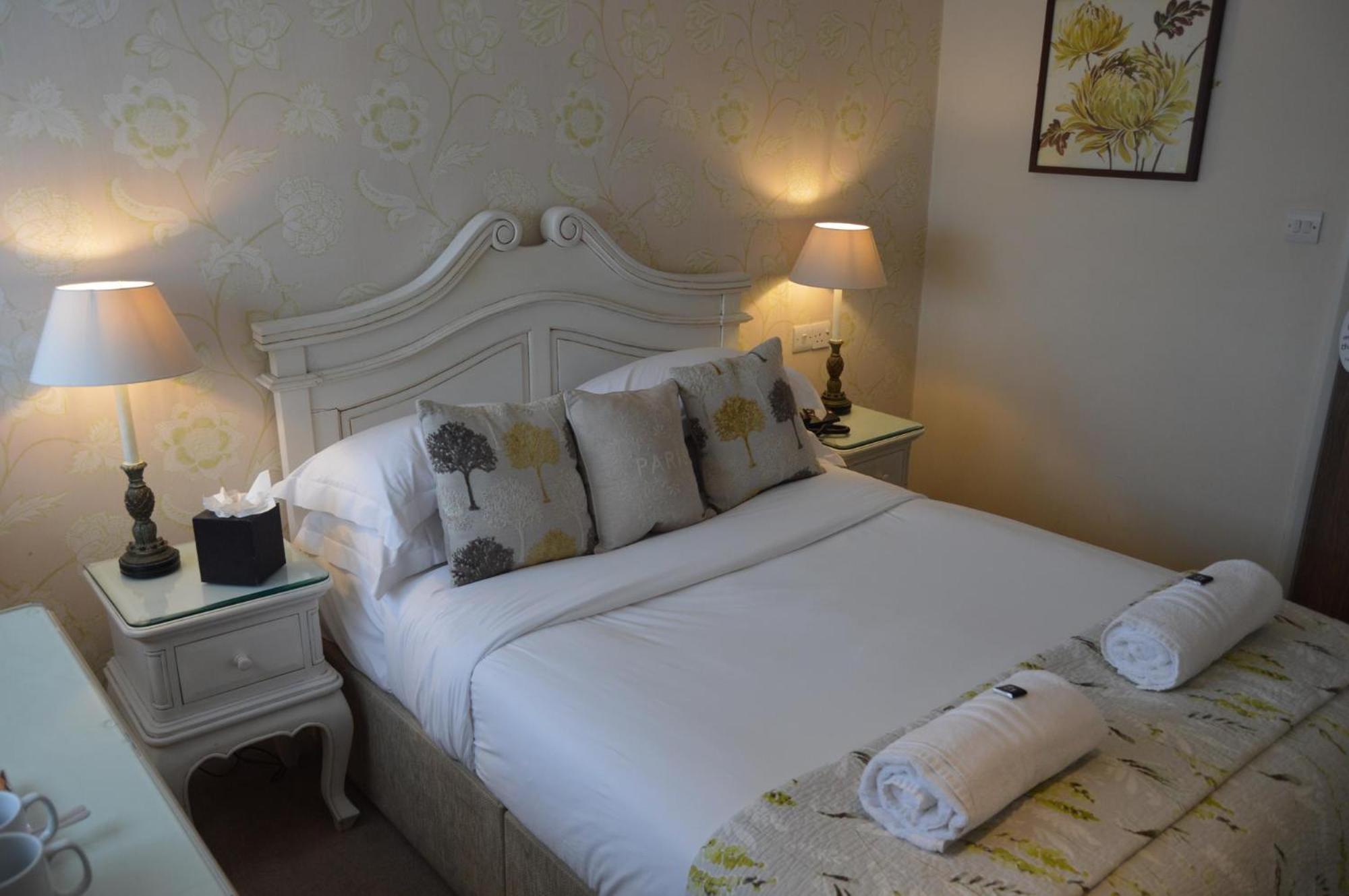 Le Bouchon Brasserie&Hotel Maldon Esterno foto
