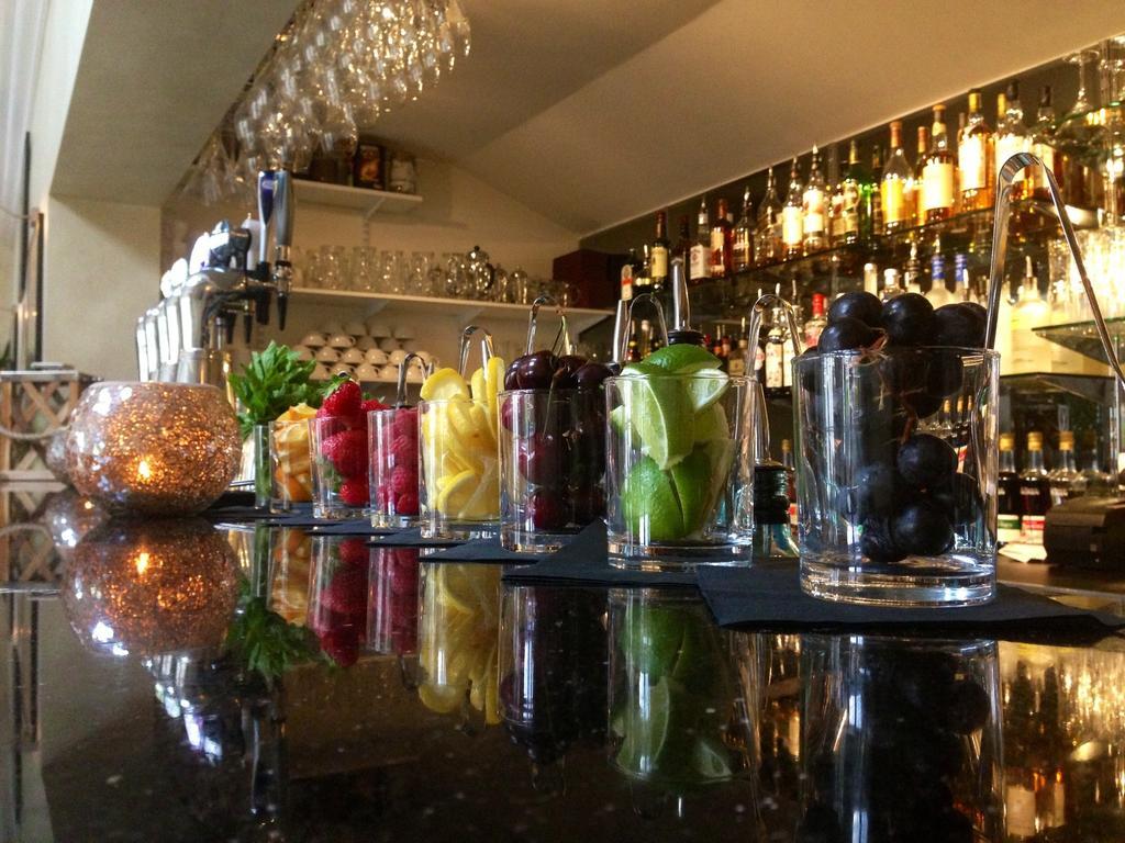 Le Bouchon Brasserie&Hotel Maldon Esterno foto